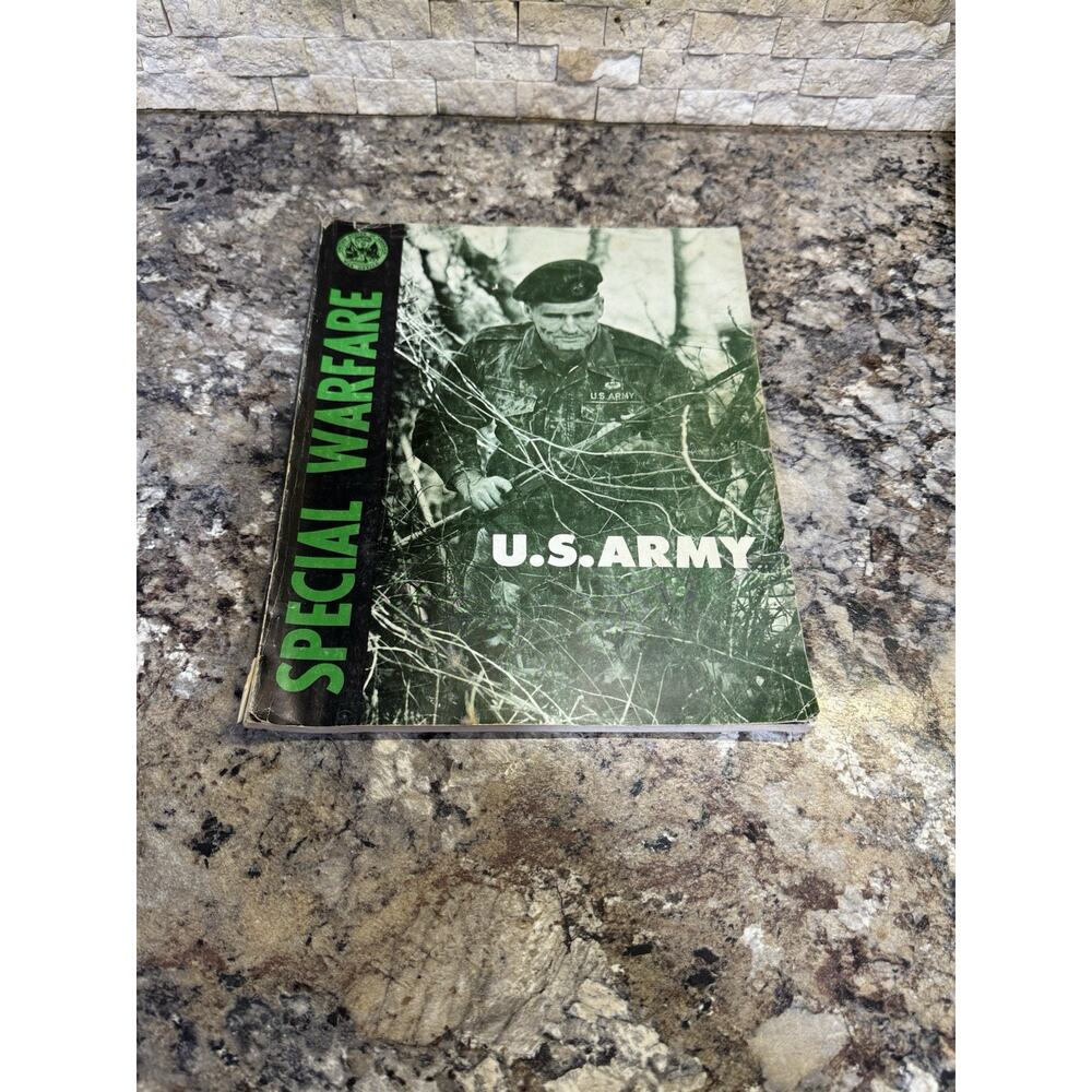 SPECIAL‎ WARFARE: US Army An Army Specialty 1962 War Office Illustrated
